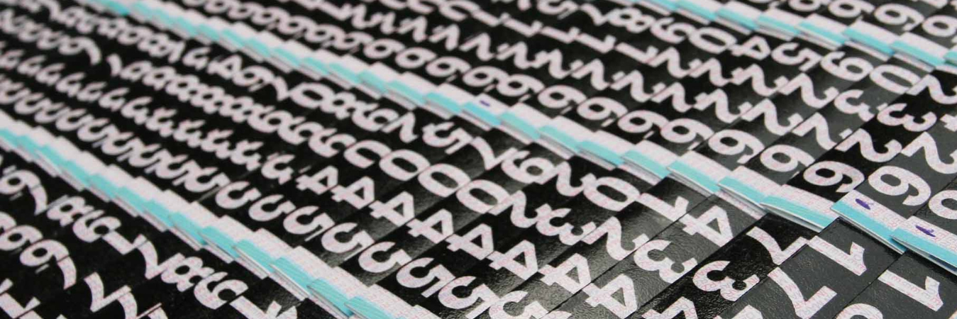 No sobra pegarle una miradita a los números ganadores. /FOTO: JUAN FERNANDO CANO. 