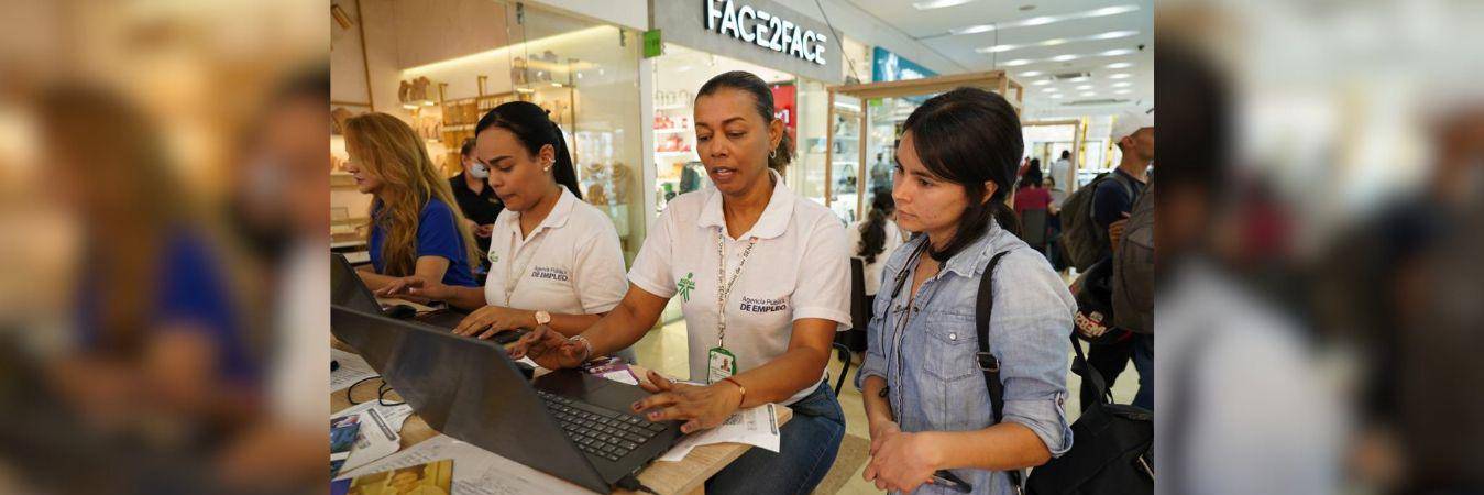 En lo que va corrido del año, se han logrado más de 145.000 vinculaciones laborales a través de alianzas con el sector empresarial. /FOTO: CORTESÍA SENA ANTIOQUIA