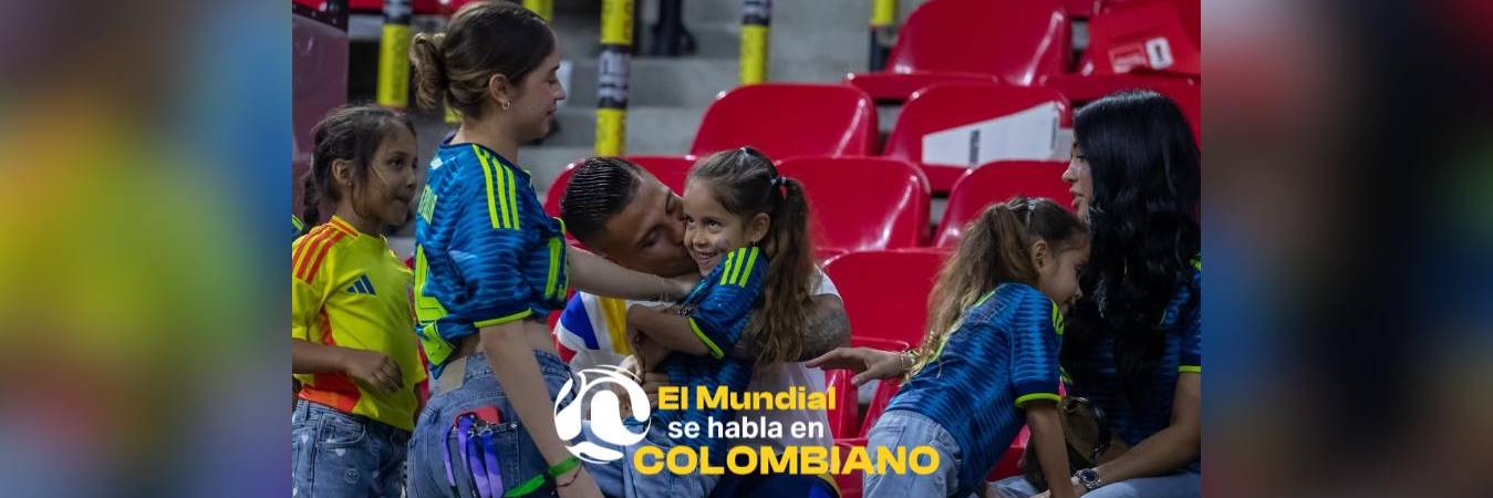 El jugador colombiano Juan Camilo Portilla junto a su familia. FOTO: JUAN ANTONIO SÁNCHEZ 