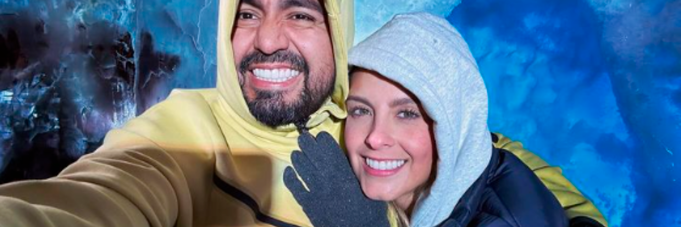 Jhovanoty junto a Laura Acuña en el programa ‘La vuelta al mundo en 80 risas’. /FOTO: INSTAGRAM @peretantico