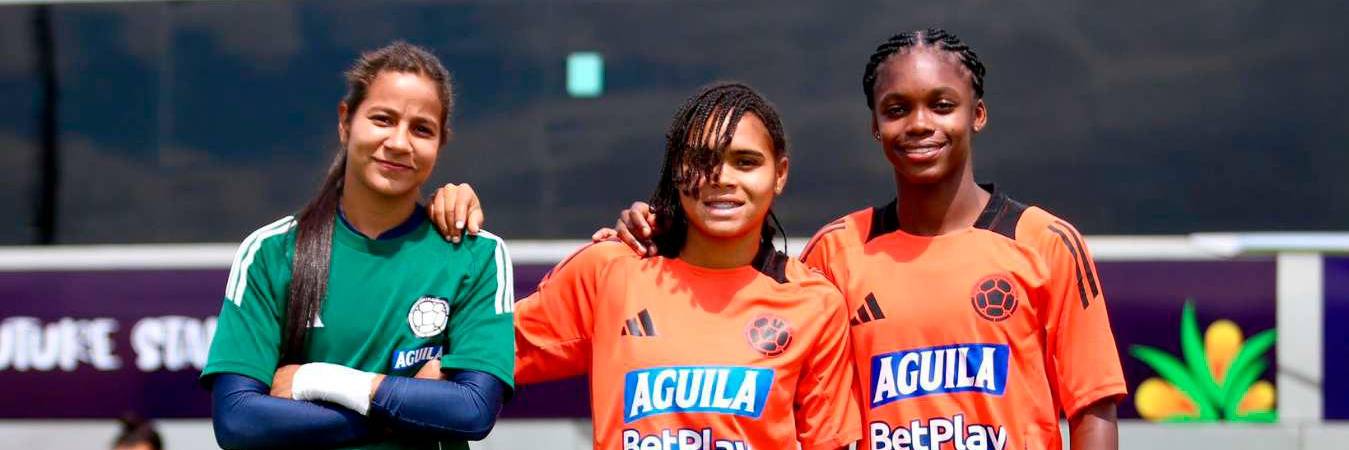 De izq. a der.: Valeria Candanoza, Greicy Landazury y Linda Caicedo. / FOTO: FCF