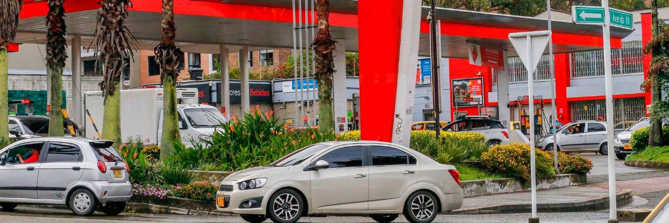 En noviembre sí subirá el precio de la gasolina en Colombia. /FOTO: ESNEYDER GUTIÉRREZ. 