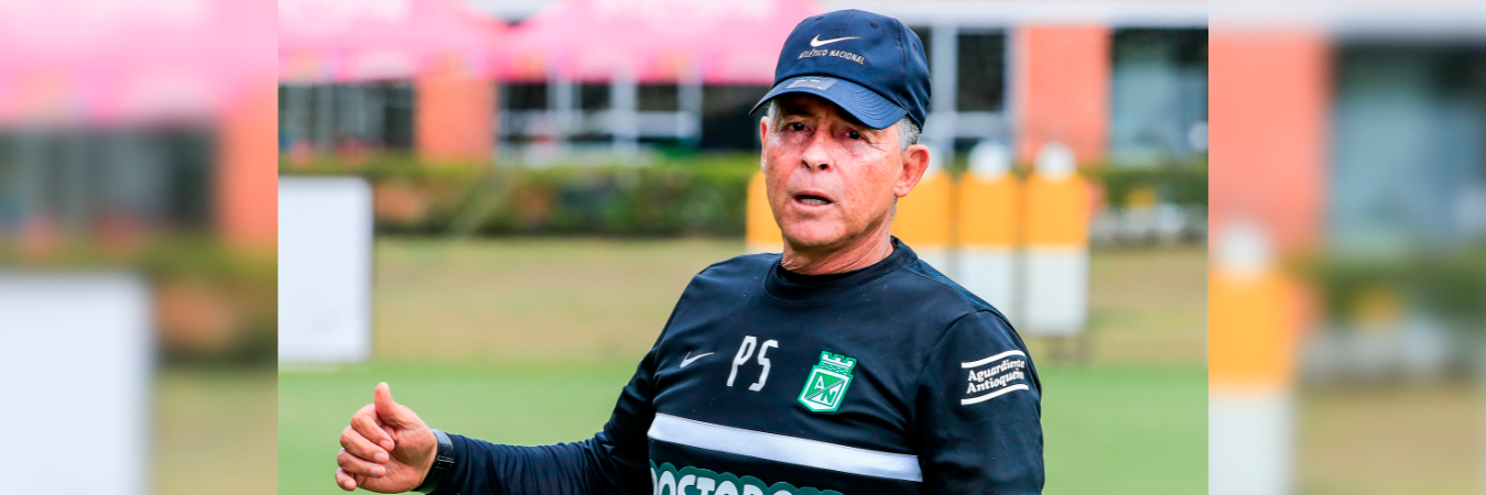 Pedro Sarmiento en su paso por Atlético Nacional como asistente técnico. /FOTO: JAIME PÉREZ 