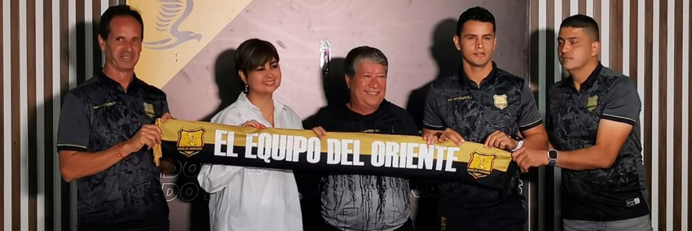 Presentación de Hernán Darío Gómez en Águilas Doradas. /FOTO: JUANCHO SERRANO 