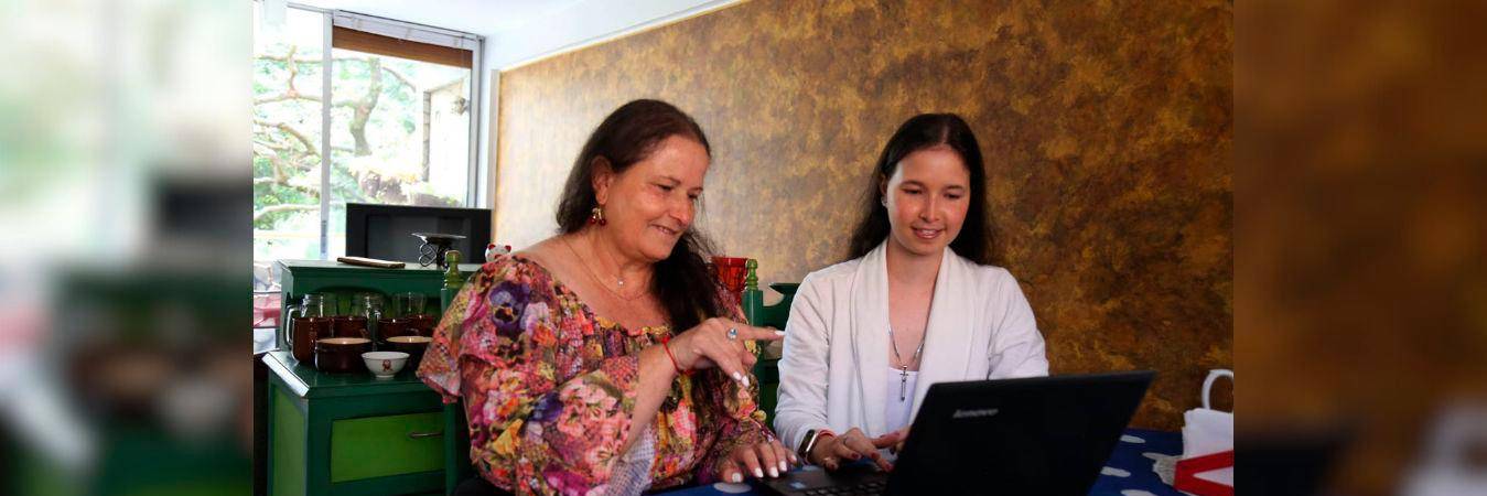 Esta es la tercera convocatoria que la Ciudadela Digital @Medellin hace en este 2025. Esta estrategia está disponible para cualquier persona, desde jóvenes hasta adultos mayores. / FOTO: ALCALDÍA DE MEDELLÍN