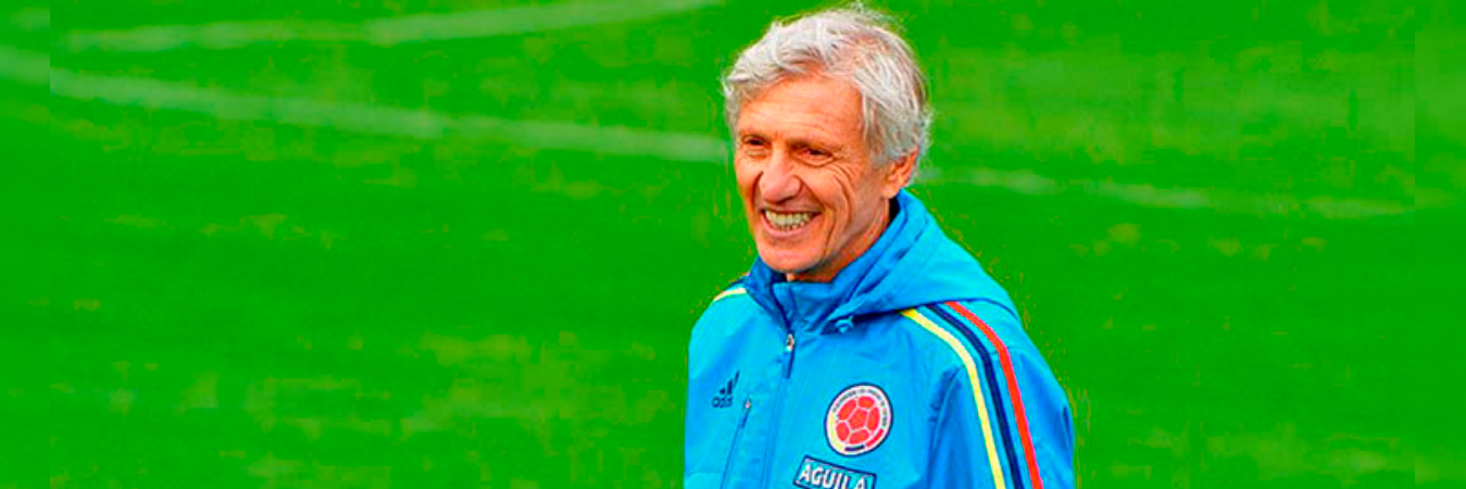 José Néstor Pékerman diirgiendo la Selección Colombia en el 2018. /FOTO: CONMEBOL