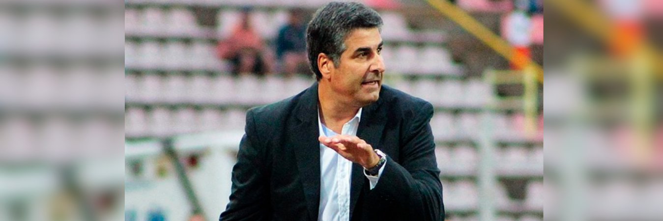 Técnico antioqueño Santiago escobar. /FOTO: INSTAGRAM @sachyescobar