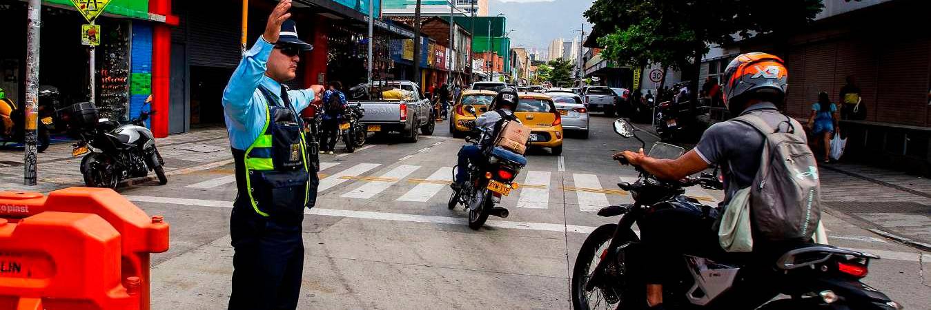No se las vaya a tirar de vivo porque lo pueden multar. /FOTO: ARCHIVO.