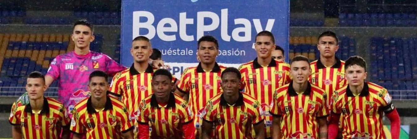 Si el equipo desaparece, un posible regreso solo podría darse por vía política y arrancando desde la B. FOTO: DIMAYOR