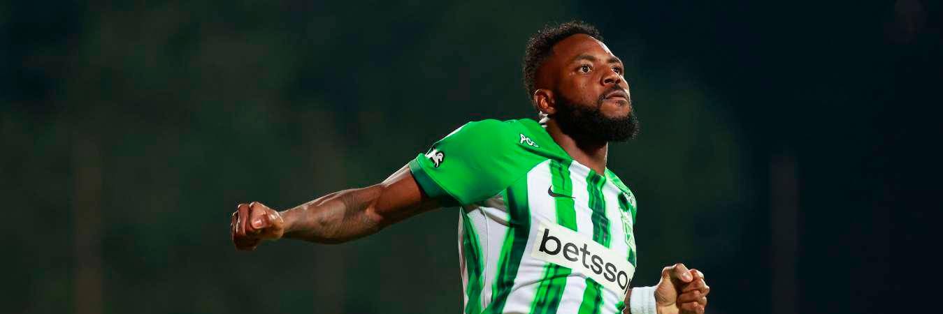 Álvaro Angulo, lateral izquierdo de Atlético Nacional. / FOTO: MANUEL SALDARRIAGA.