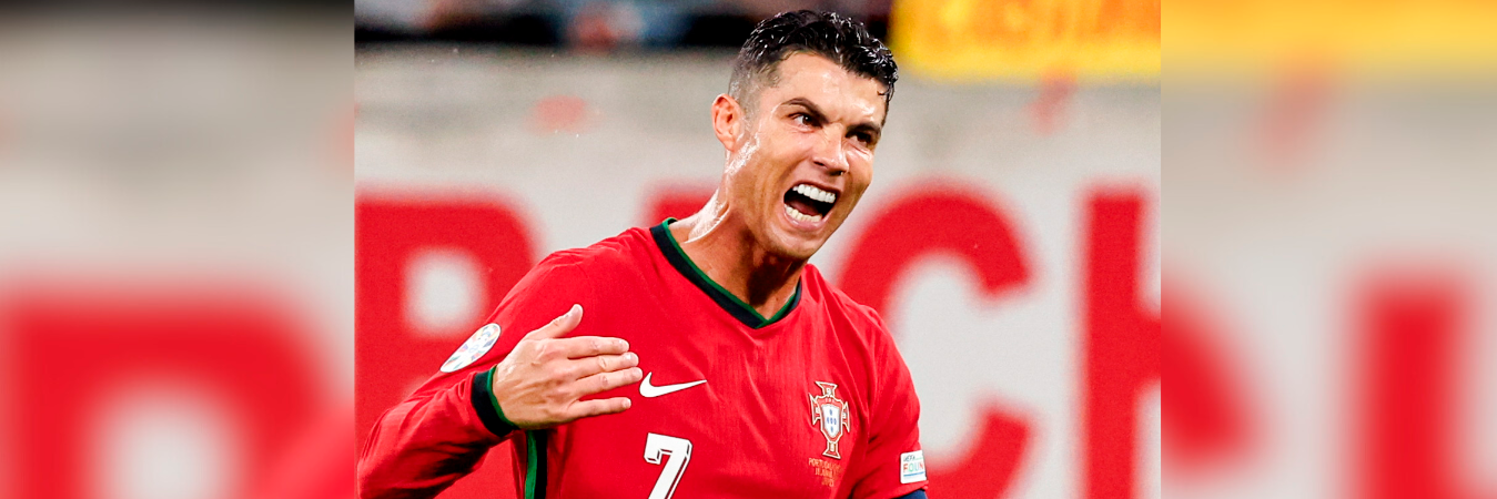 Cristiano Ronaldo se lamenta por no marcar un gol ante República Checa. /FOTO: X @EURO2024