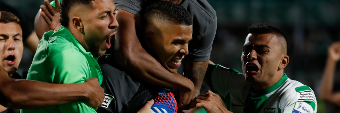 Kevin Mier festejando el título de Atlético Nacional. /FOTO: JAIME PÉREZ
