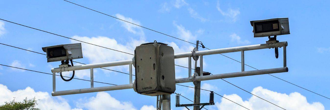 Medellín asumirá fotodetecciones en 2026: así cambiará el sistema