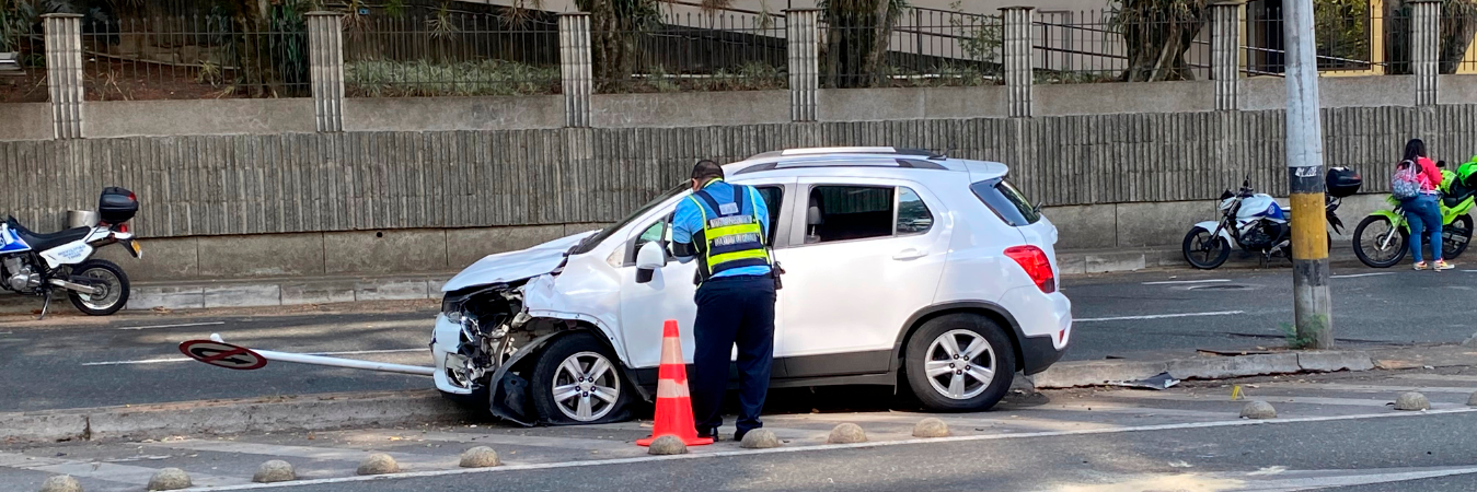El accidente acabó con la vida de una adulta mayor y dejó a 3 mujeres heridas. /FOTO: ANDRÉS FELIPE OSORIO GARCÍA