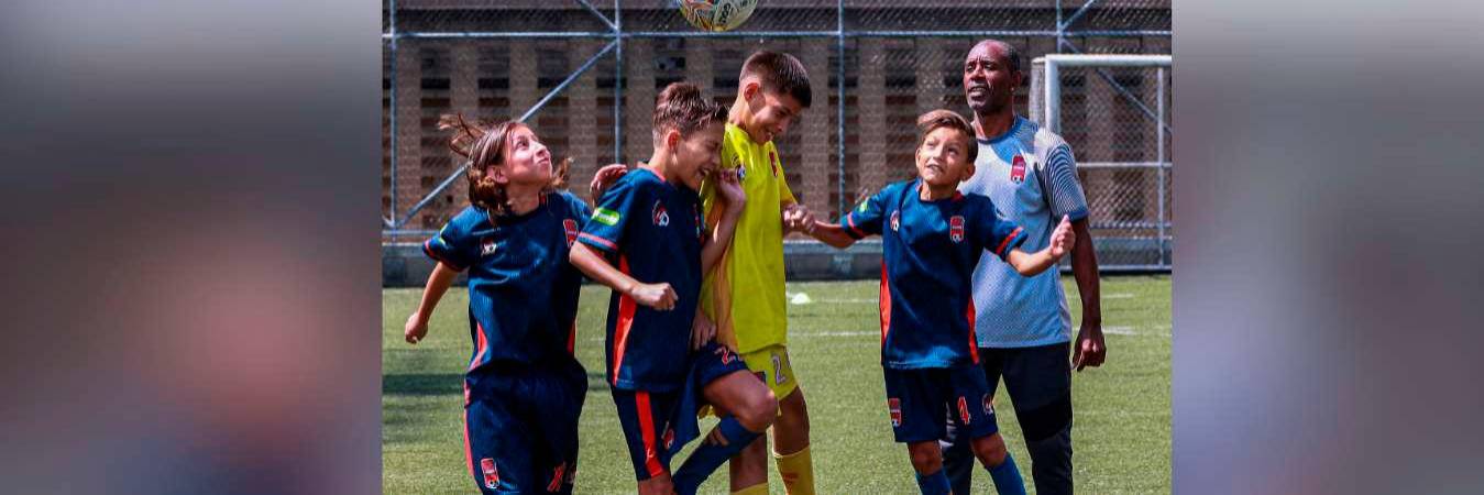  Los jóvenes futbolistas se adaptaron a la disciplina, las reglas y la estructura del club. /FOTO: MANUEL SALDARRIAGA