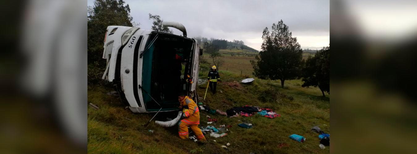 EN FOTOS: Accidente en Cundinamarca dejó una mujer fallecida y varios ...