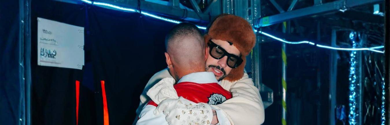 Así fue el abrazo de reconciliación de Bad Bunny y J Balvin en México. /FOTO: IG J BALVIN