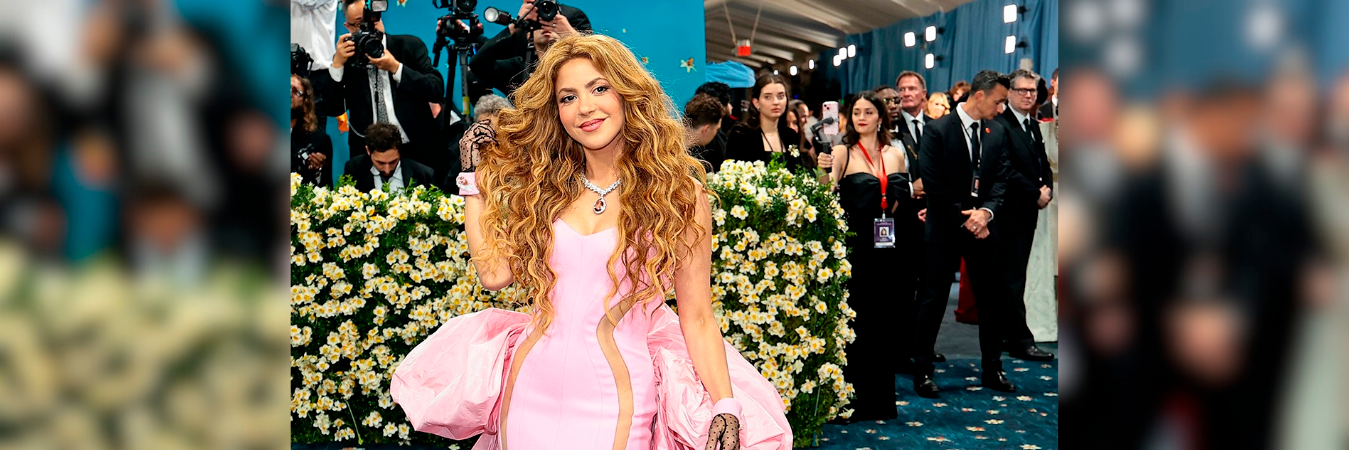 Shakira brilló con este vestido en la red carpet en Nueva York. /FOTO: INSTAGRAM @shakira