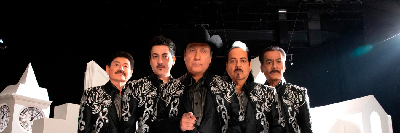 Los Tigres del Norte vinieron por última vez a Medellín en diciembre de 2021, cuando en La Macarena compartiendo escenario con Paola Jara, Yeison Jiménez y Francy. / FOTO: CORTESÍA