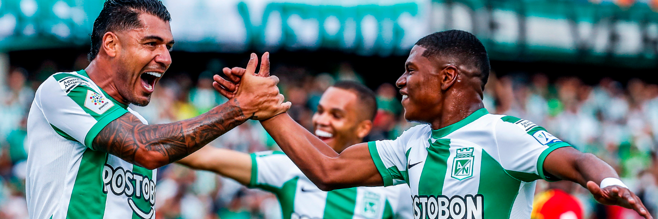 Atlético Nacional celebrando un triunfo en el estadio Atanasio Girardot. /FOTO: JAIME PÉREZ