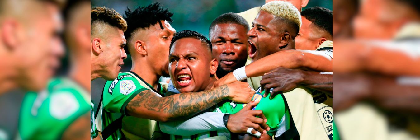 Alfredo Morelos (centro) marcó el tercer gol de Atlético Nacional ante América de Cali. /FOTO: CAMILO SUÁREZ