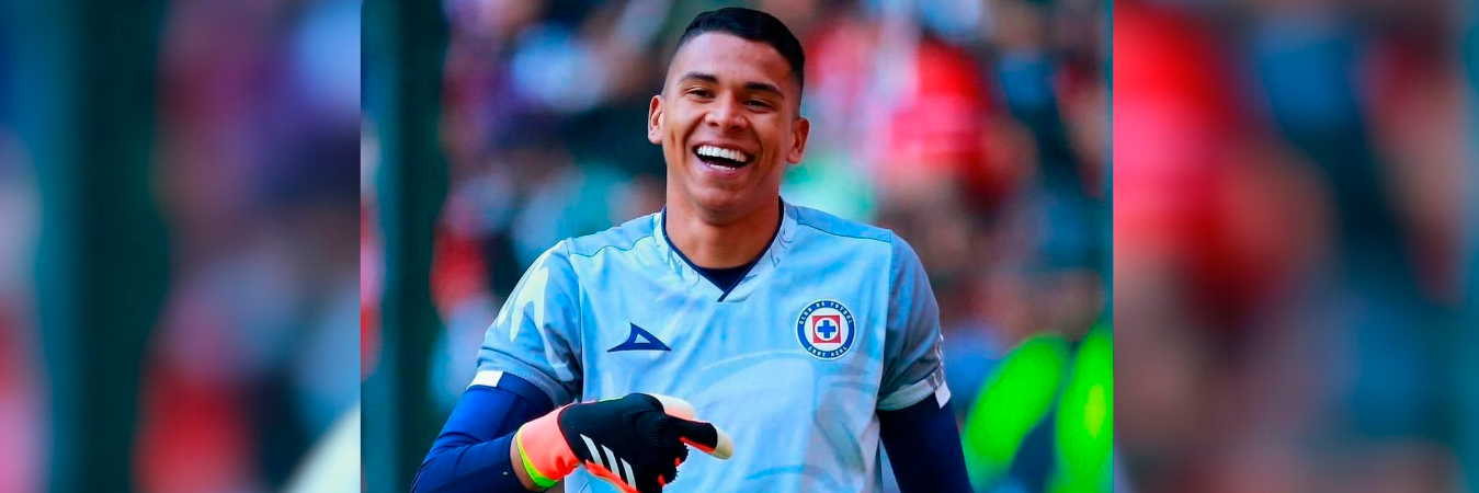 Kevin Mier milita en el Cruz Azul de México. /FOTO: INSTAGRAM @kevinmier_oficial