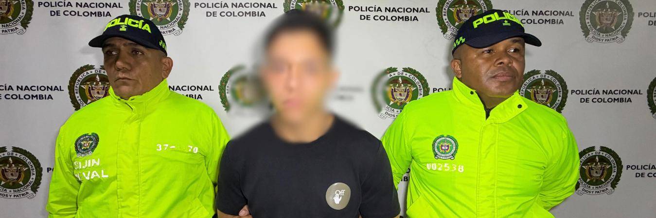 Diego Alejandro Galicia Jaramillo, de 18 años, fue capturado por funcionarios de la Sijín de la Policía Metropolitana. FOTO: POLICÍA 