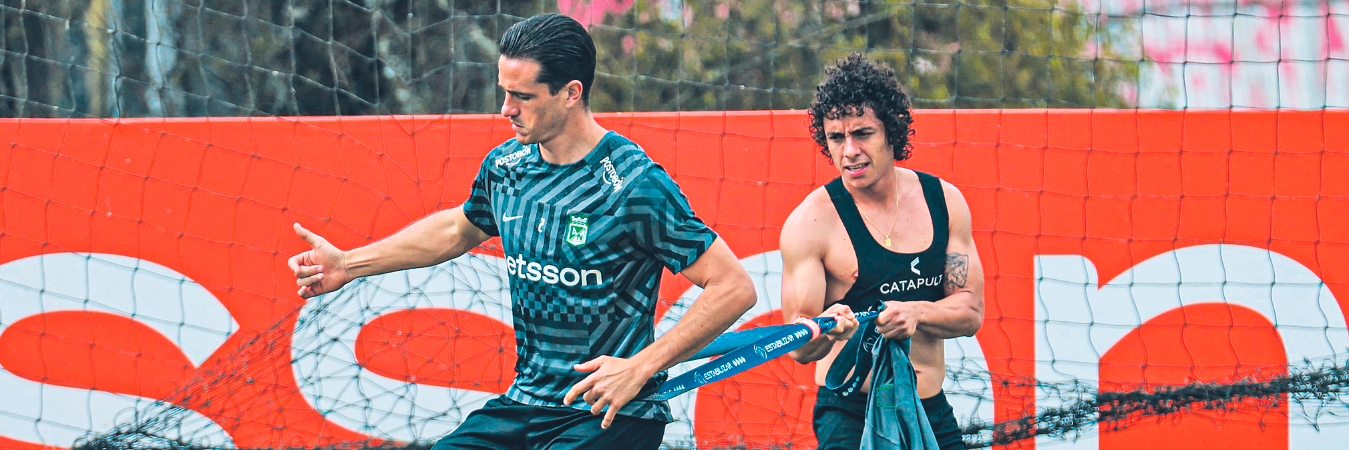 Bernardo Espinosa (izq.) y Daniel Mantilla (der.) engrosan la lista de contrataciones del Verde en el 2024. /FOTO: MANUEL SALDARRIAGA. 