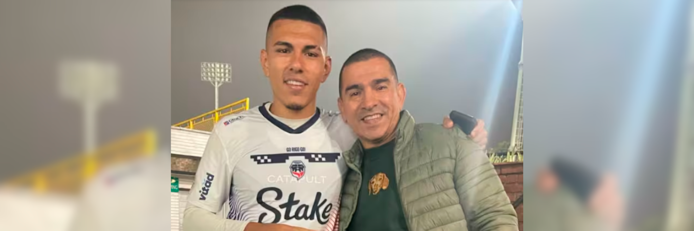 Emilio junto a su padre, el exfutbolista Víctor Hugo Aristizábal. /FOTO: INSTAGRAM @aristigol09