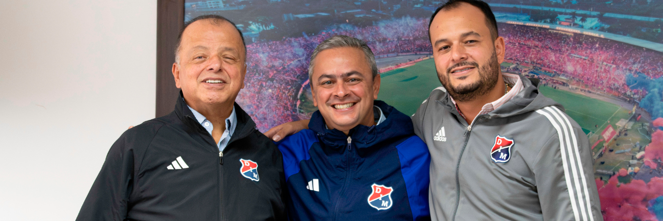 Daniel Ossa (izq.), Juan Camilo Restrepo (medio) y José Raúl Giraldo Gómez. /FOTO: X @Juancamilorpog