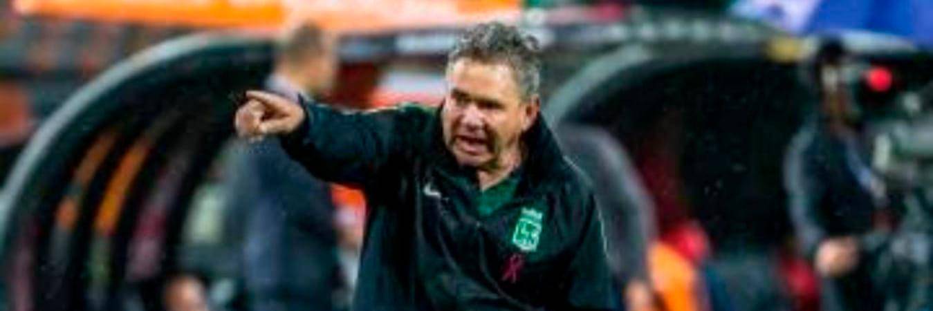 Hernán Darío Herrera dirigiendo un partido de Atlético Nacional. /FOTO: JUAN ANTONIO SÁNCHEZ