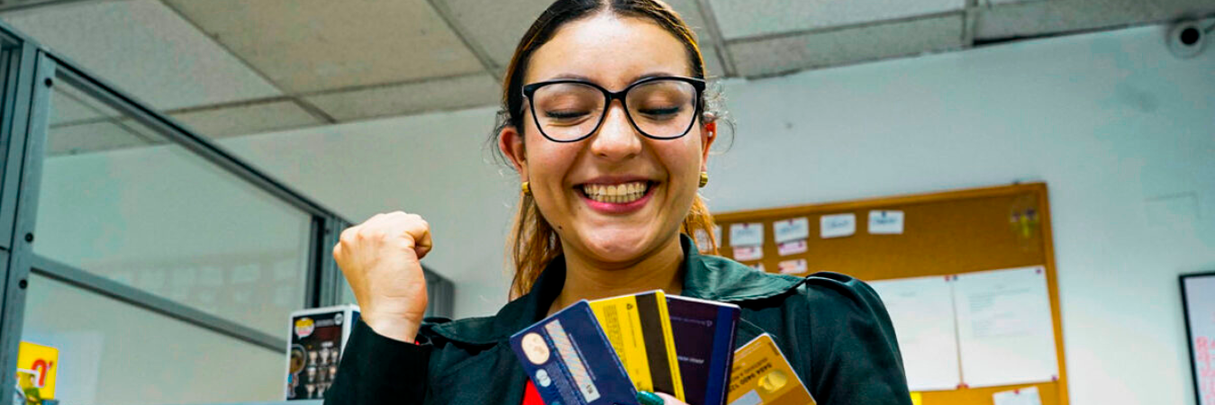 La millonada que regala la Dian, por facturación electrónica