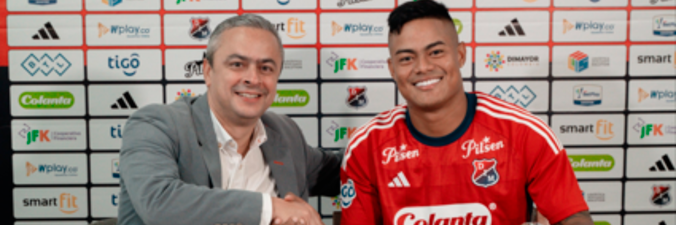 Luis Sandoval junto al presidente del DIM, Juan Camilo Restrepo. /FOTO: DIM 