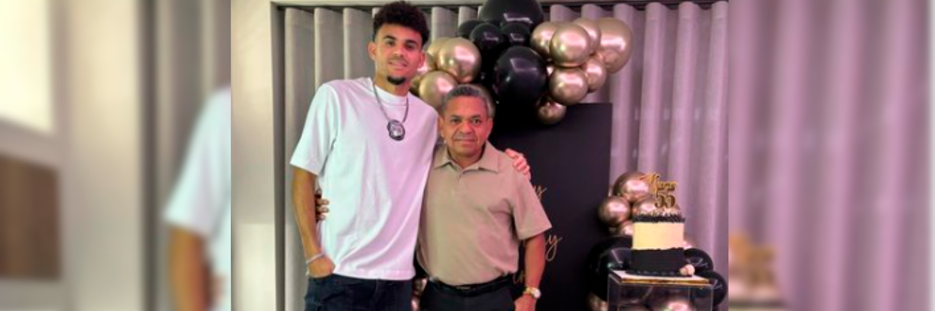 Así celebró Mane Díaz su cumpleaños en Inglaterra a lado de Lucho. /FOTO: INSTAGRAM @mane_diaz_26