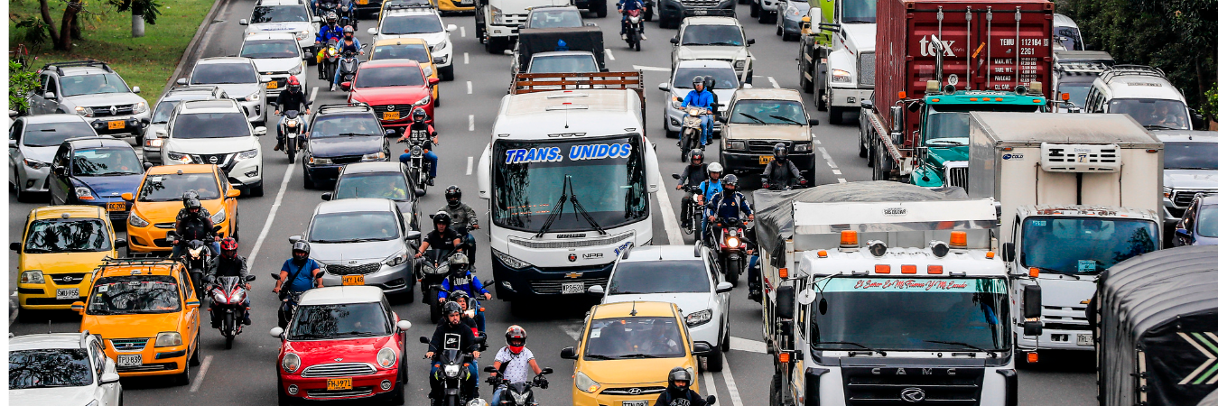 Movilidad en Medellín. /FOTO: JAIME PÉREZ.