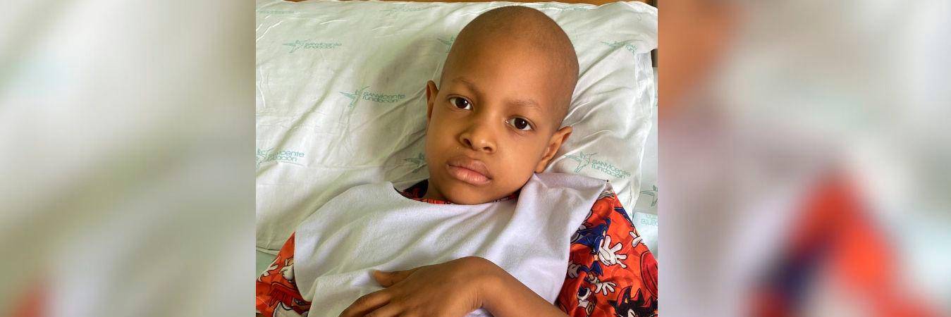 Salomón Martínez Murillo fue diagnosticado con neuroblastoma de alto riesgo y está hospitalizado en el San Vicente Fundación. /FOTO: CORTESÍA-CON AUTORIZACIÓN DE LA MADRE 