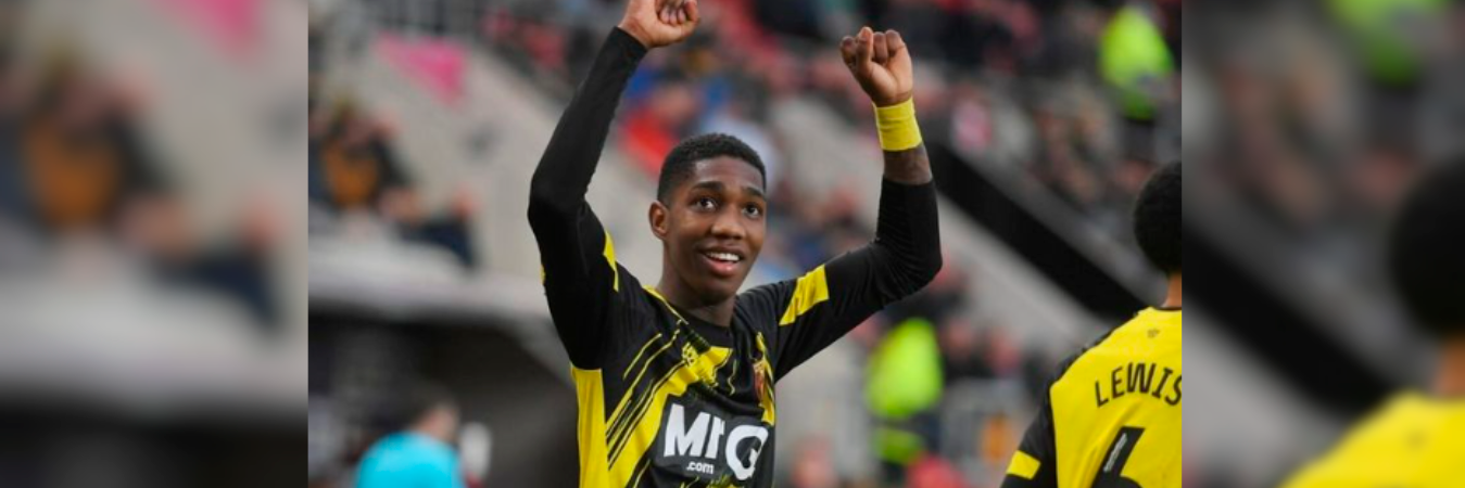 Yaser Asprilla celebrando un gol con el Watford. /FOTO: INSTAGRAM @yaser_asprilla_10