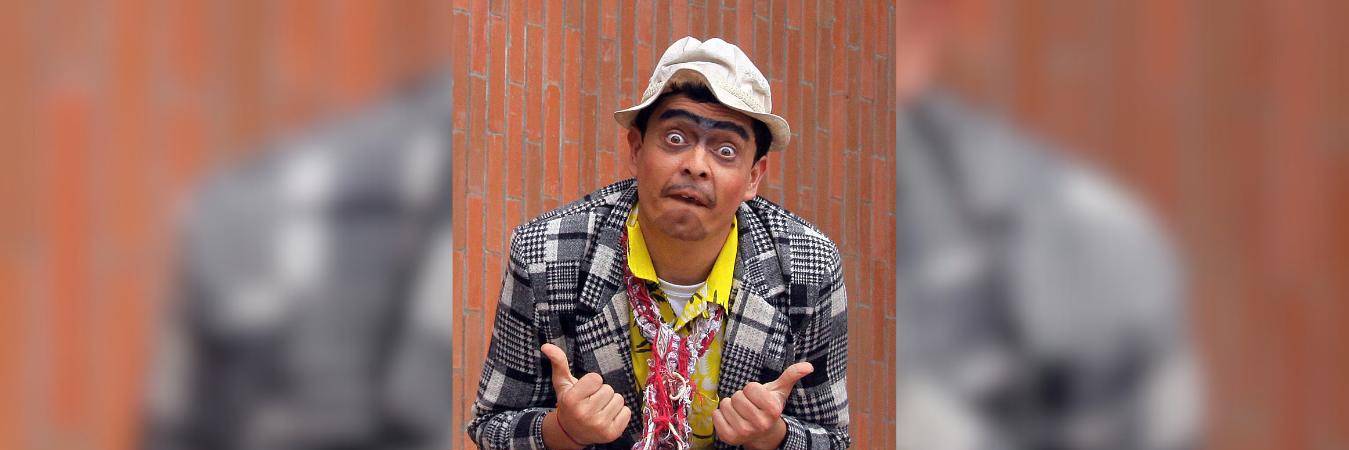 Presentación en la U de M de suso tirando caja. FOTO: JULIO CÉSAR HERRERA