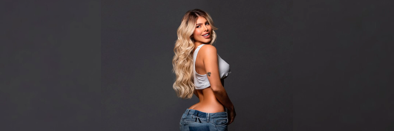 La modelo caleña comparte su experiencia en redes sociales. /FOTO: INSTAGRAM @linaarroyave8 @luisperezfoto