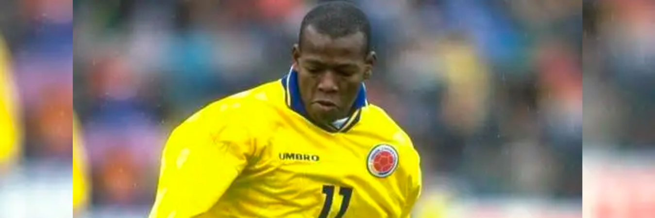 El Tino Asprilla hace 30 años, cuando jugaba con la Tricolor. /FOTO: INSTAGRAM @eltinoasprilla