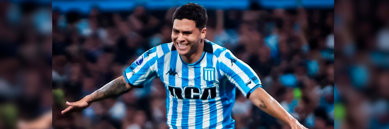 Juan Fernando Quintero celebrando un gol con Racing. /FOTO: INSTAGRAM @juanferquinterop