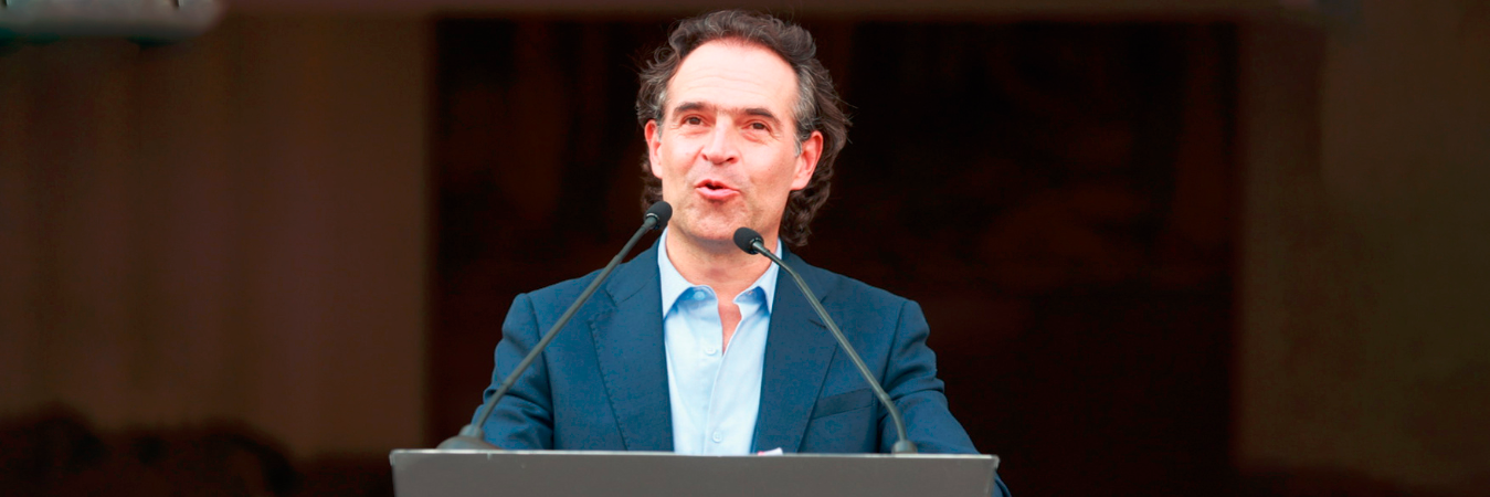 La veeduría denuncia que el mandatario usó dinero público para fines personales. / FOTO: MANUEL SALDARRIAGA QUINTERO