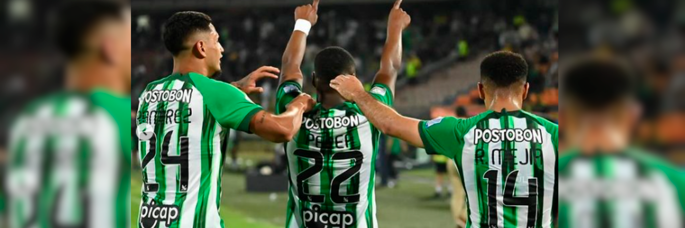 Erick Ramírez (izq.), Óscar Perea y Robert Mejía (der.) celebrando un gol de Atlético Nacional. /FOTO: INSTAGRAM @erick.ramirez24
