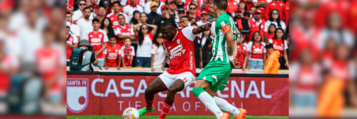 A Atlético Nacional le quedan tres partidos y todos en el estadio Atanasio Girardot. /FOTO: X @SantaFe