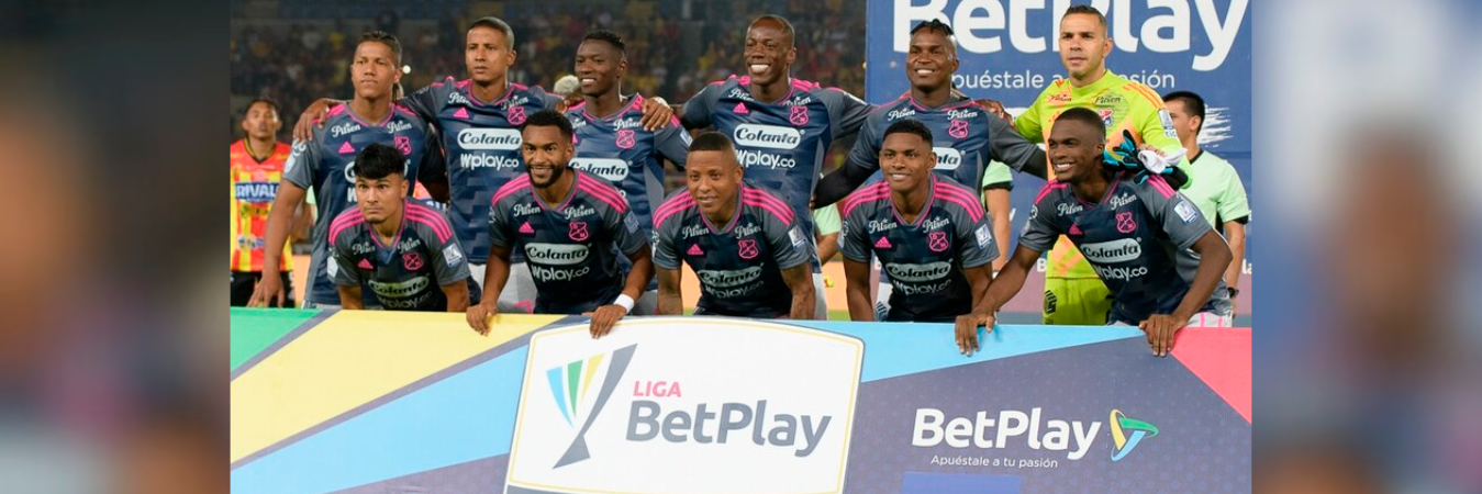 El partido se destacó por las tarjetas amarillas y no por las jugadas efectivas. / FOTO: COLPRENSA