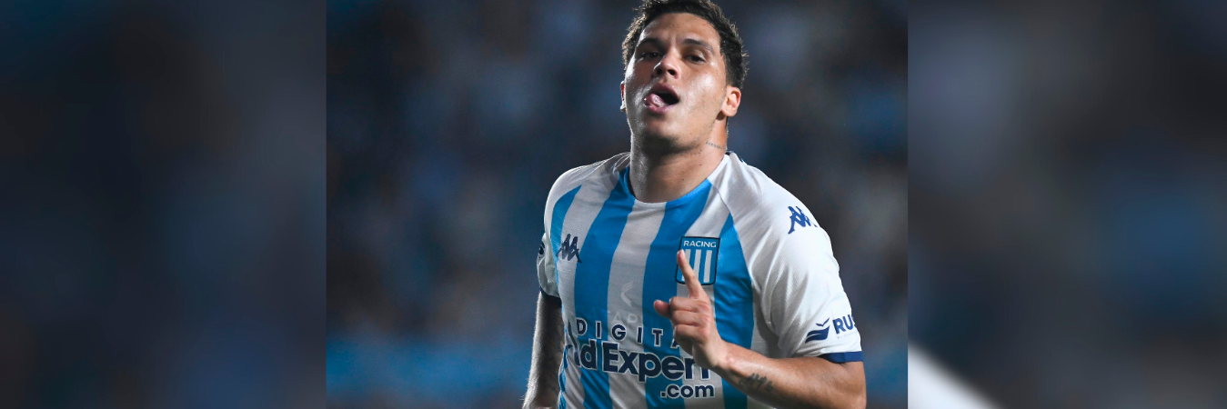 Juan Fernando Quintero saldría de Racing el próximo año. /FOTO: X @RacingClub