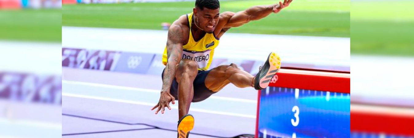 Arnovis Dalmero se metió al lote de la ronda clasificatoria con una marca de 7.92 metros. /FOTO: INSTAGRAM @arnovis23