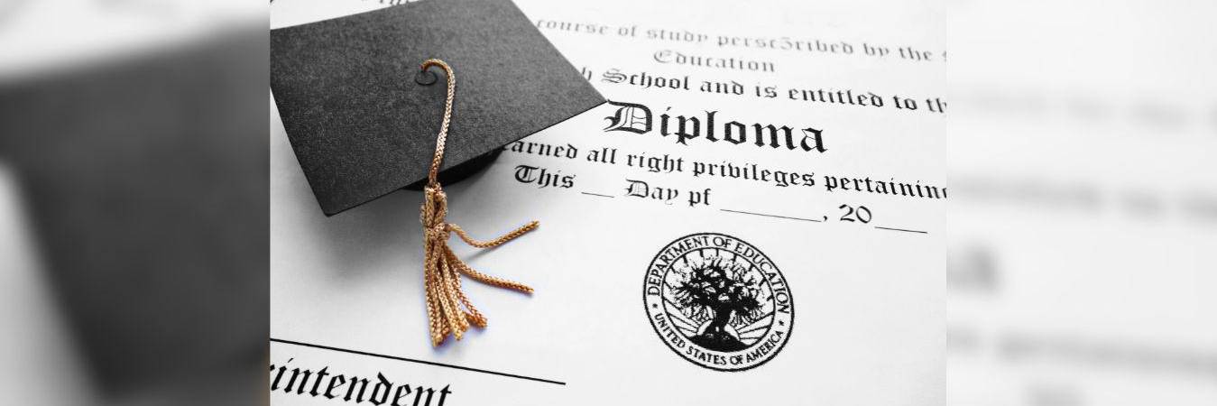 La convalidación de títulos extranjeros en Colombia es un trámite 100 % virtual. /FOTO: CANVA