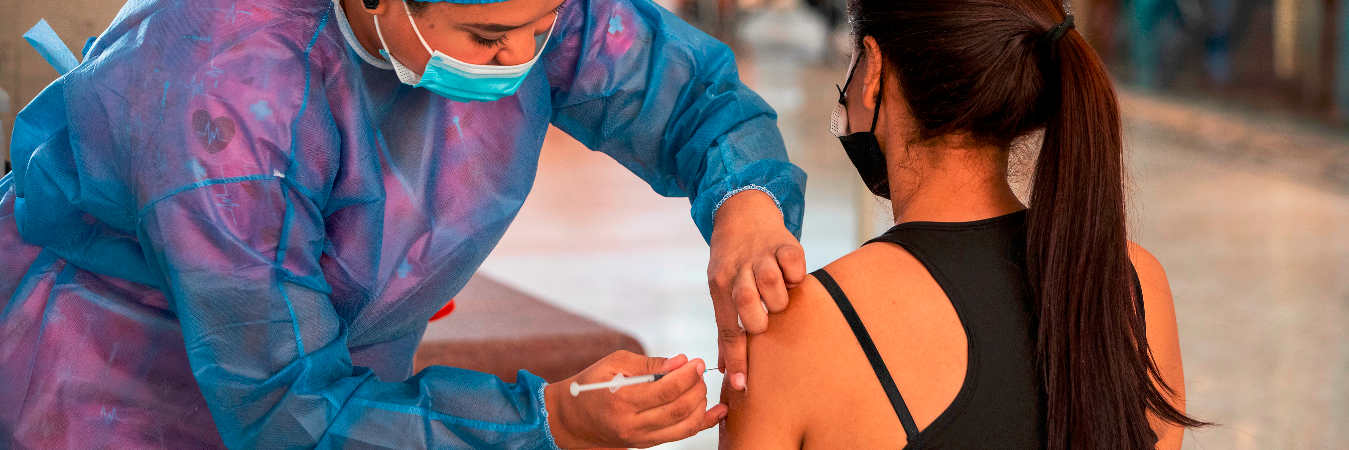 De acuerdo con la Secretaría de Salud, la mejor forma de combatir la Hepatitis A es con la vacunación. / FOTO: ARCHIVO