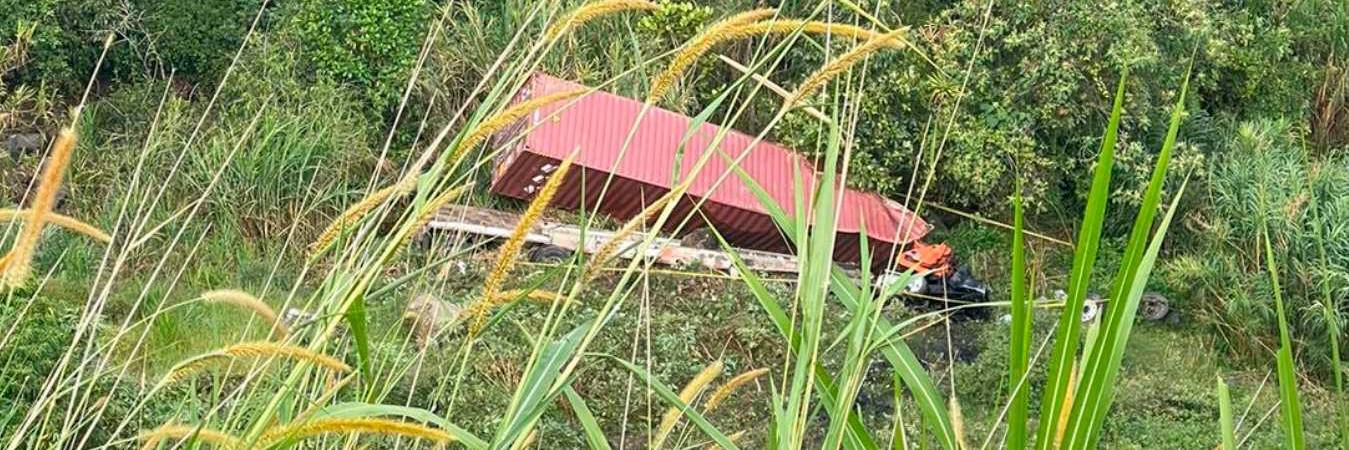 El hecho se presentó en el carril de descenso de la Autopista Medellín Bogotá. /FOTO: SINDY VALLE.